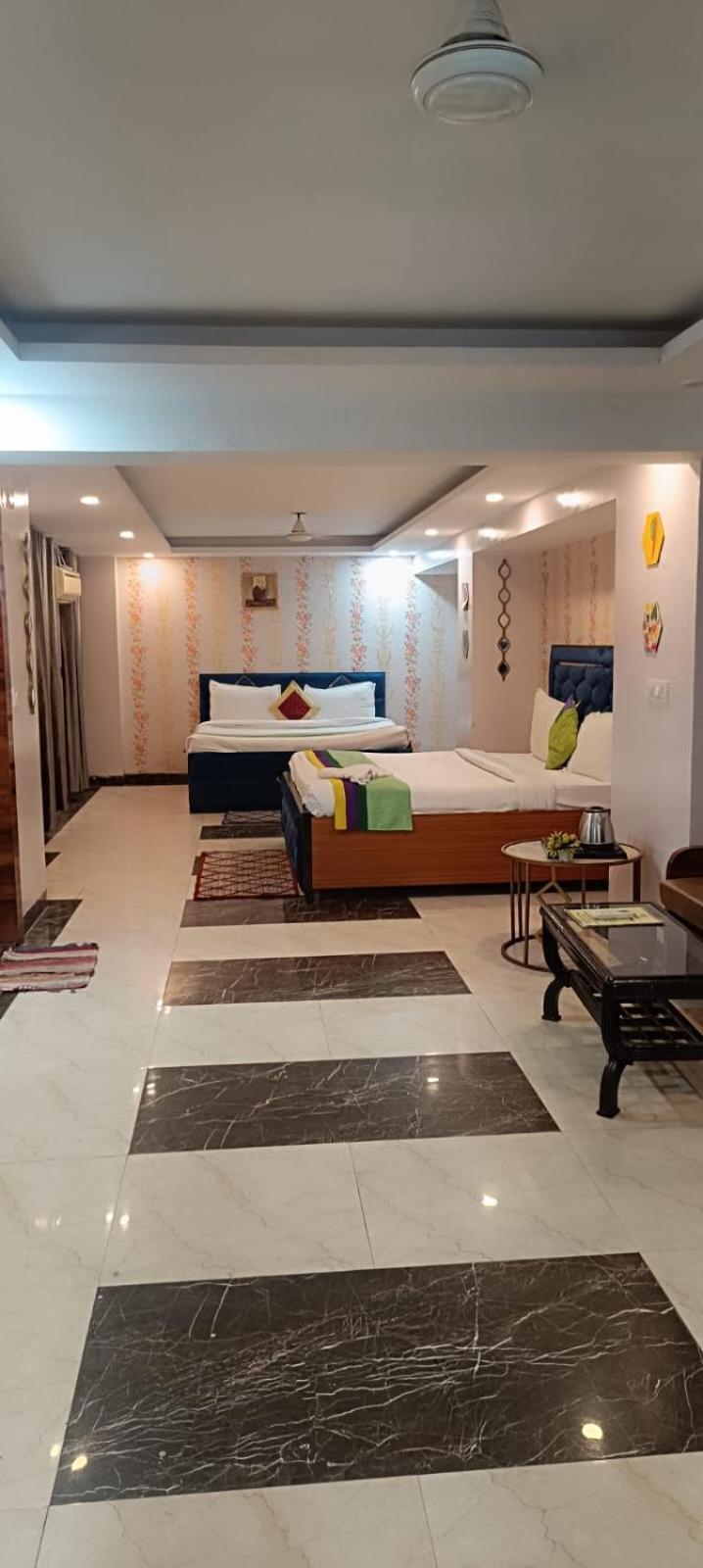 A One Hotels By Ventus Hotels & Resorts- Delhi Airport Nueva Delhi Exterior foto